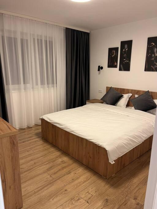 Apartament Suceava Buitenkant foto